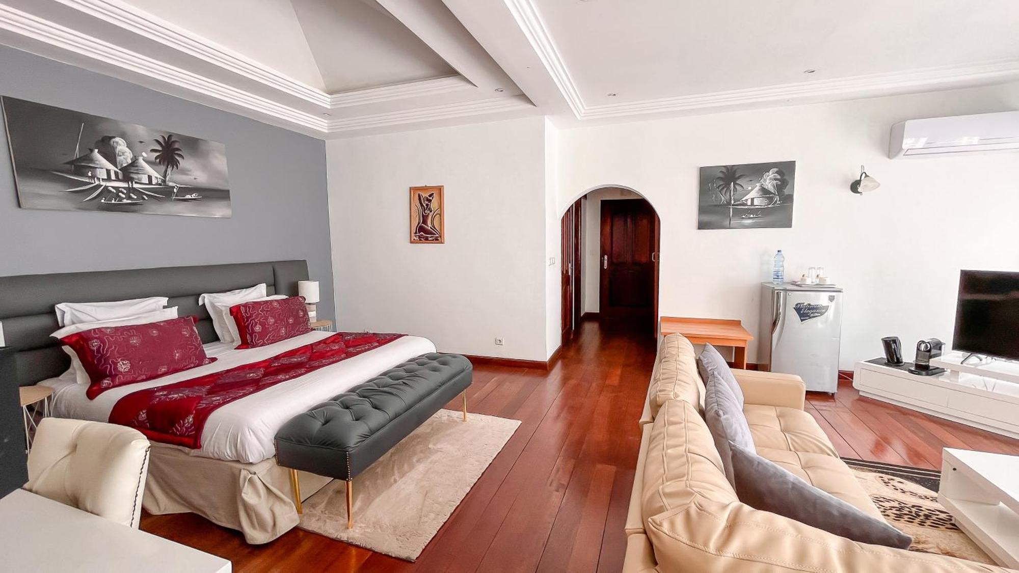 Residence Hoteliere Oceane Libreville Bagian luar foto