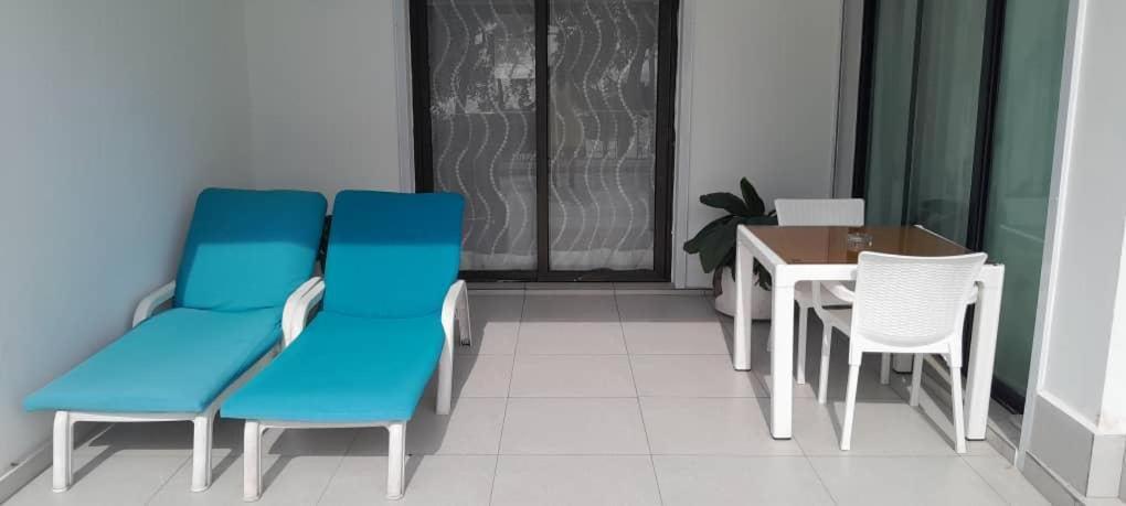 Residence Hoteliere Oceane Libreville Bagian luar foto