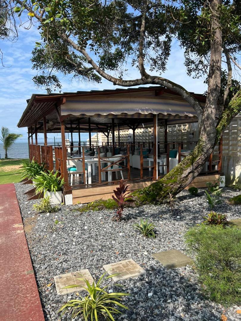 Residence Hoteliere Oceane Libreville Bagian luar foto
