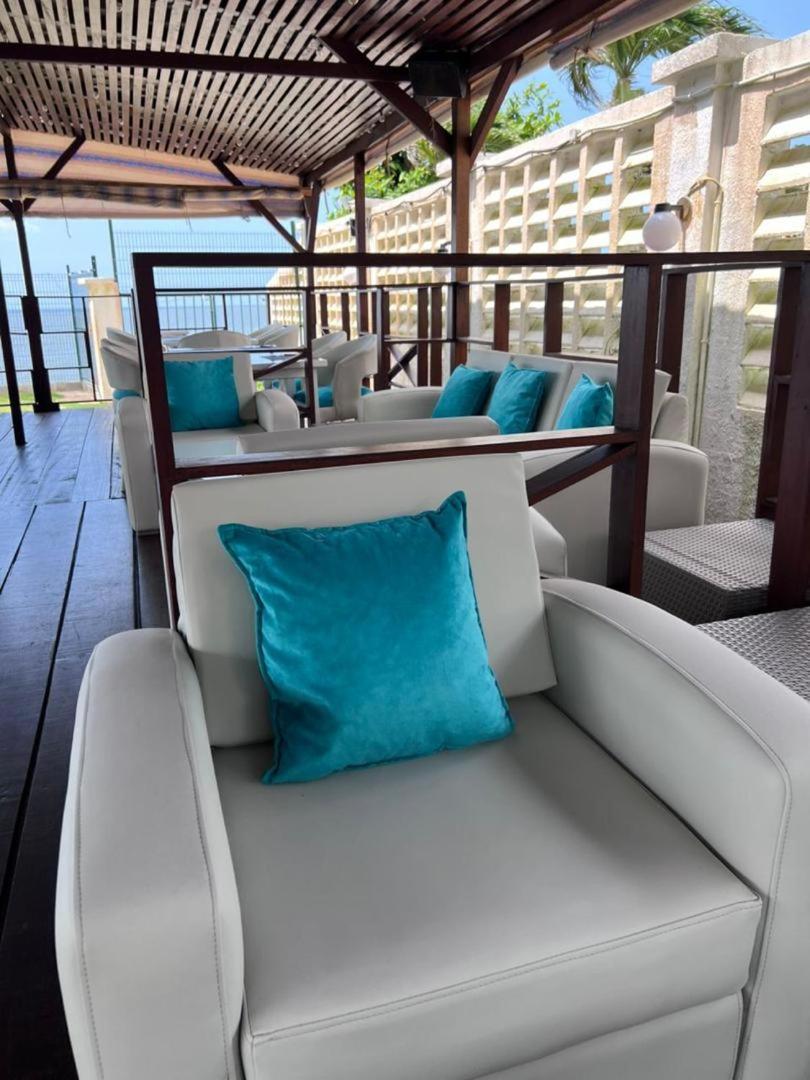 Residence Hoteliere Oceane Libreville Bagian luar foto