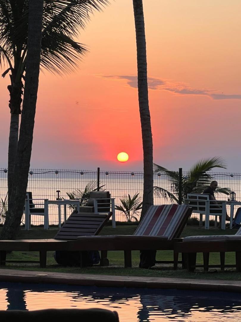 Residence Hoteliere Oceane Libreville Bagian luar foto