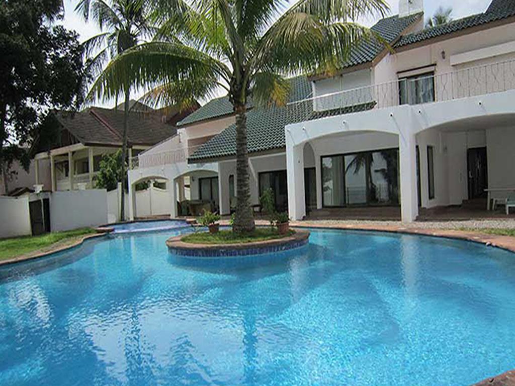 Residence Hoteliere Oceane Libreville Bagian luar foto